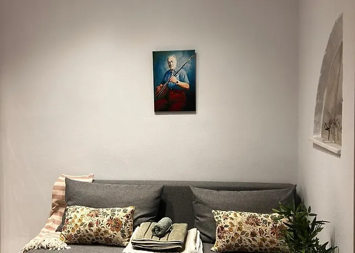 Bianco Di Syra 2 * 埃尔莫波利斯